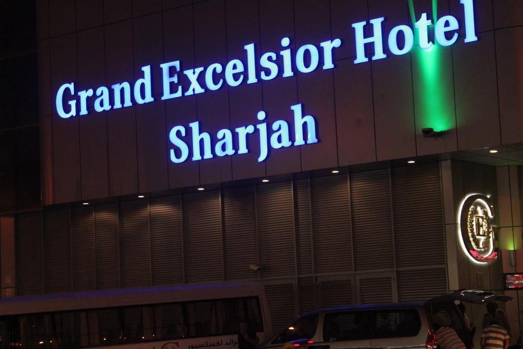Grand Excelsior Hotel Sharjah Exterior photo
